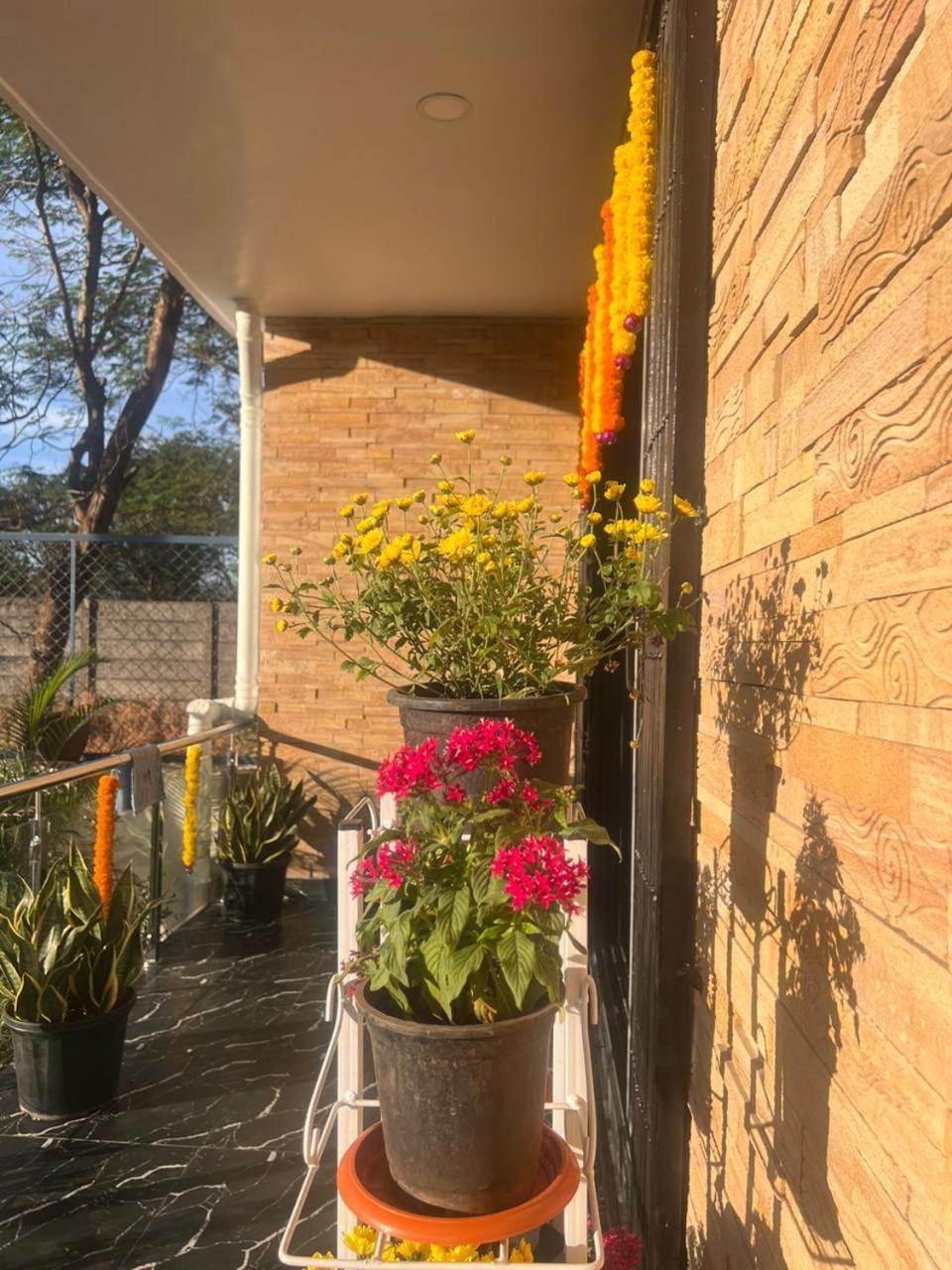 Mannat Villa With Swimming Pool And Garden Lonavala Ngoại thất bức ảnh