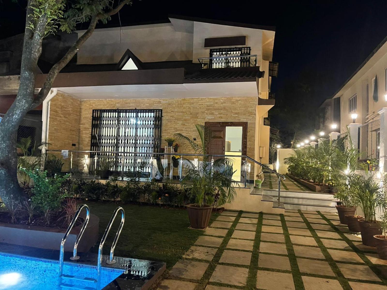 Mannat Villa With Swimming Pool And Garden Lonavala Ngoại thất bức ảnh